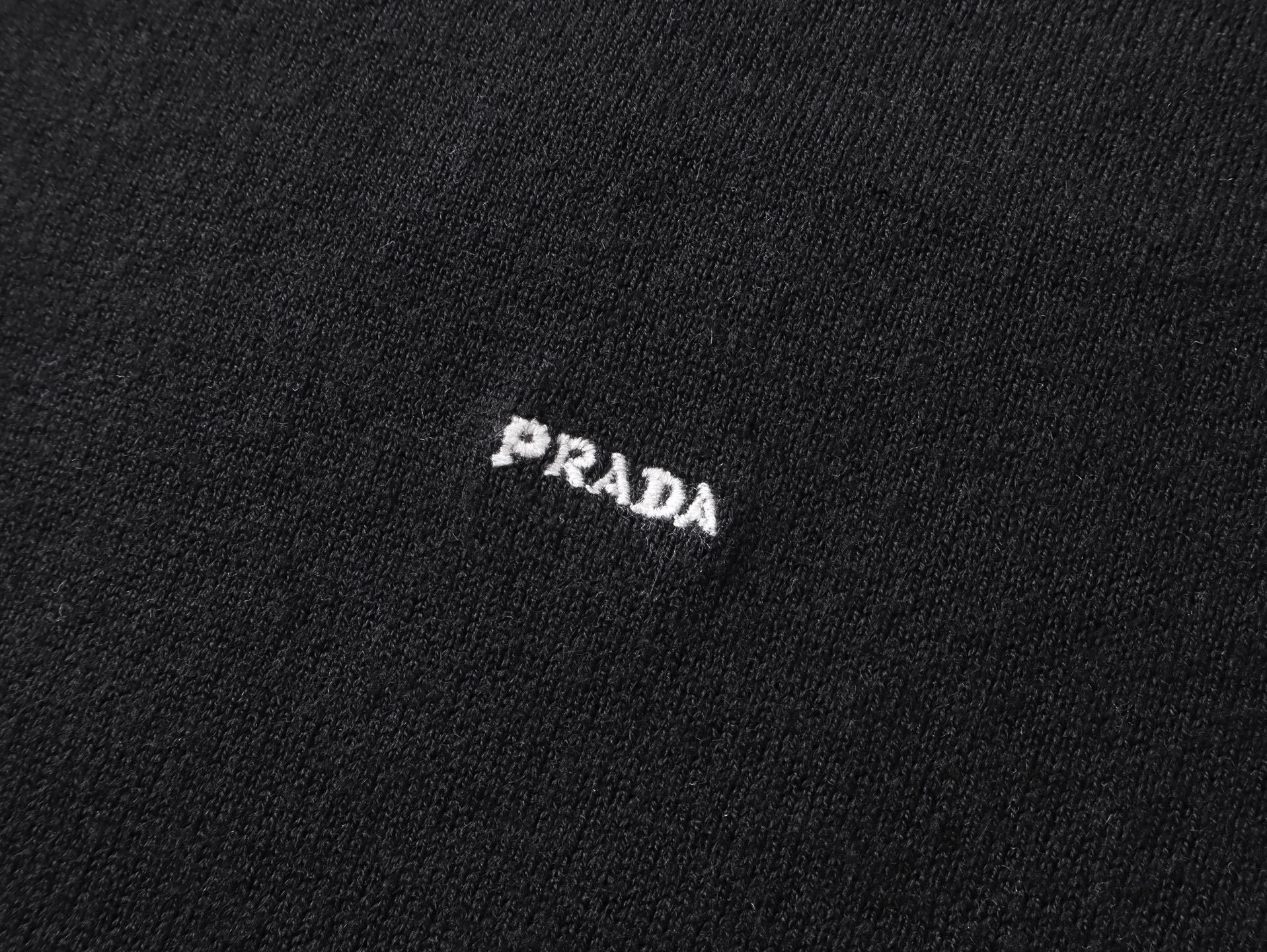 wg.luxury-- Pr141 embroidery wool item: E-F431J2015